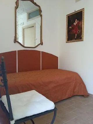 Chicchi Di Melograno 5* Modica